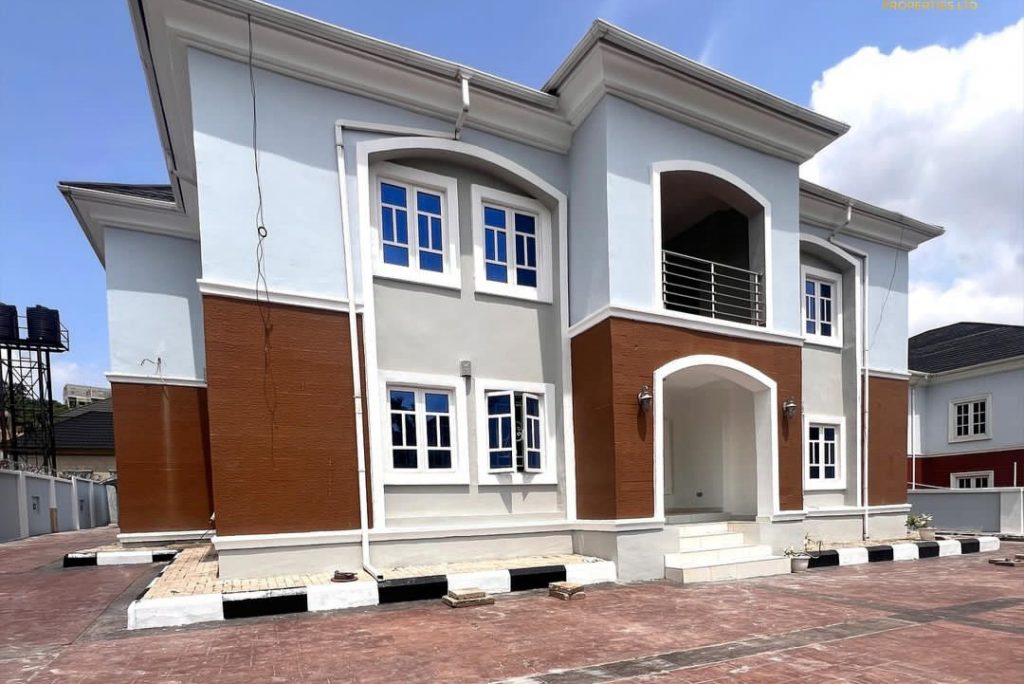 5 Bedroom Fully Detached Duplex 