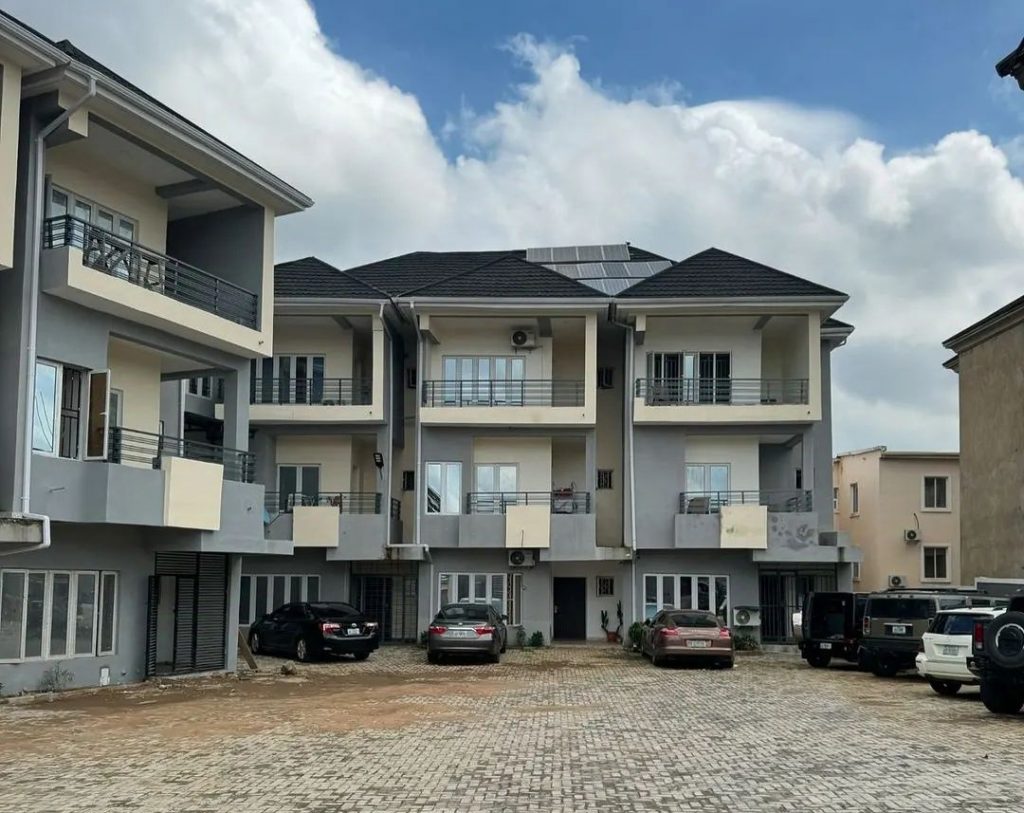 4 Bedroom Terrace Duplex with Boys Quarters in Guzape 