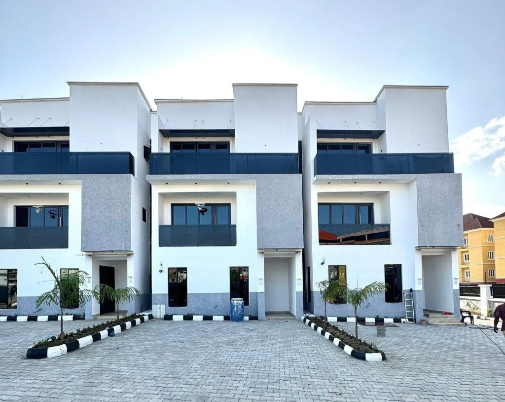 4 Bedroom Terrace Duplex with Boys Quarters